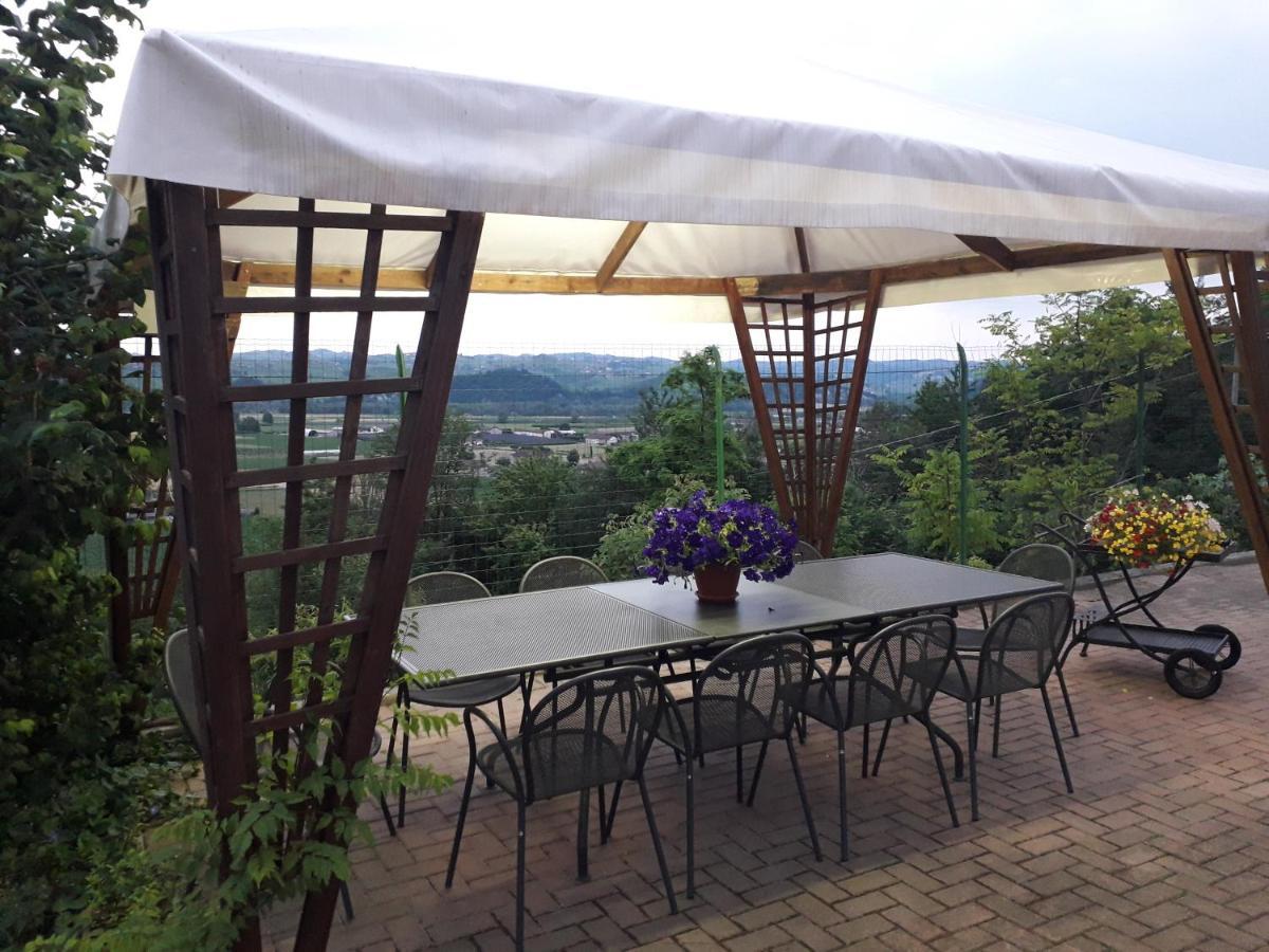 B&B Acacia Rosa Guarene Екстериор снимка